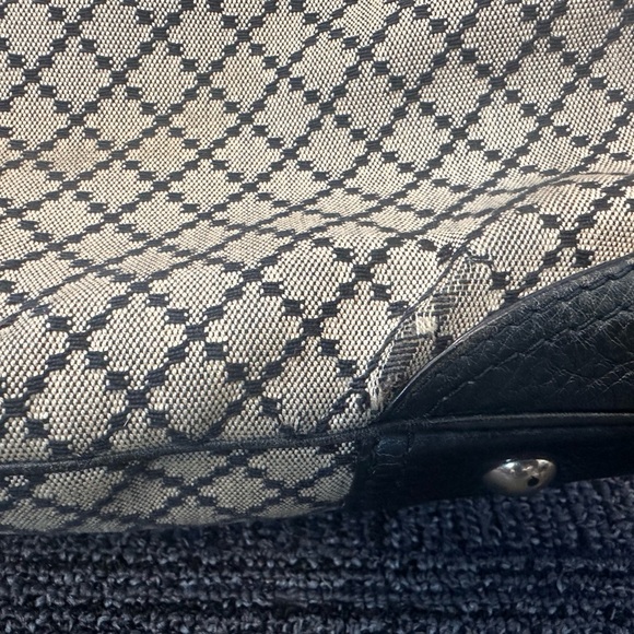 Gucci Blue Diamante Medium Catherine Dome Handle two way Women's Bag with wallet - Picture 5 of 16